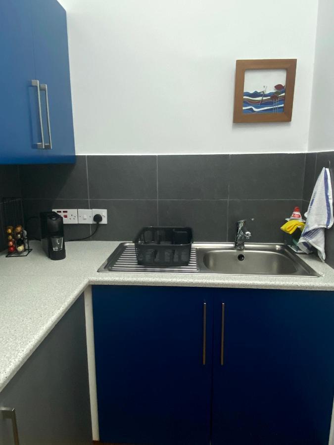 Lovely Studio Apartment In Pafos 外观 照片