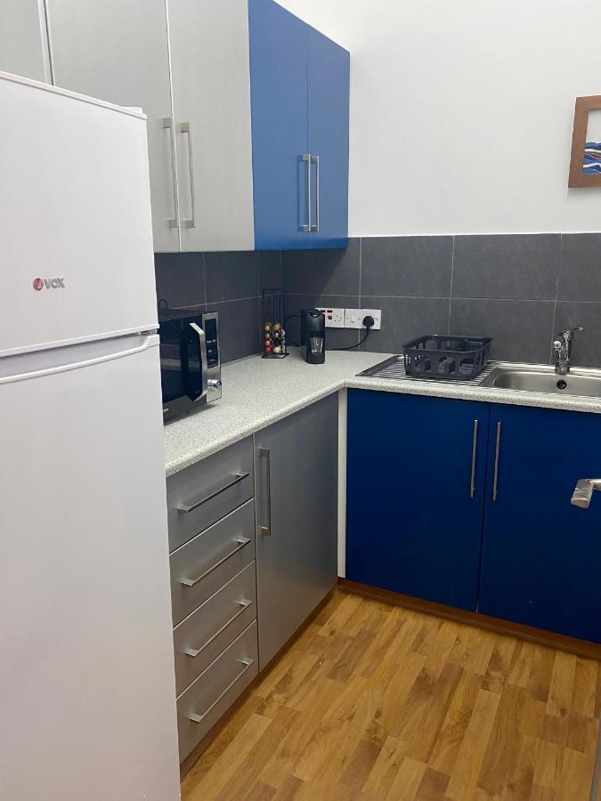 Lovely Studio Apartment In Pafos 外观 照片