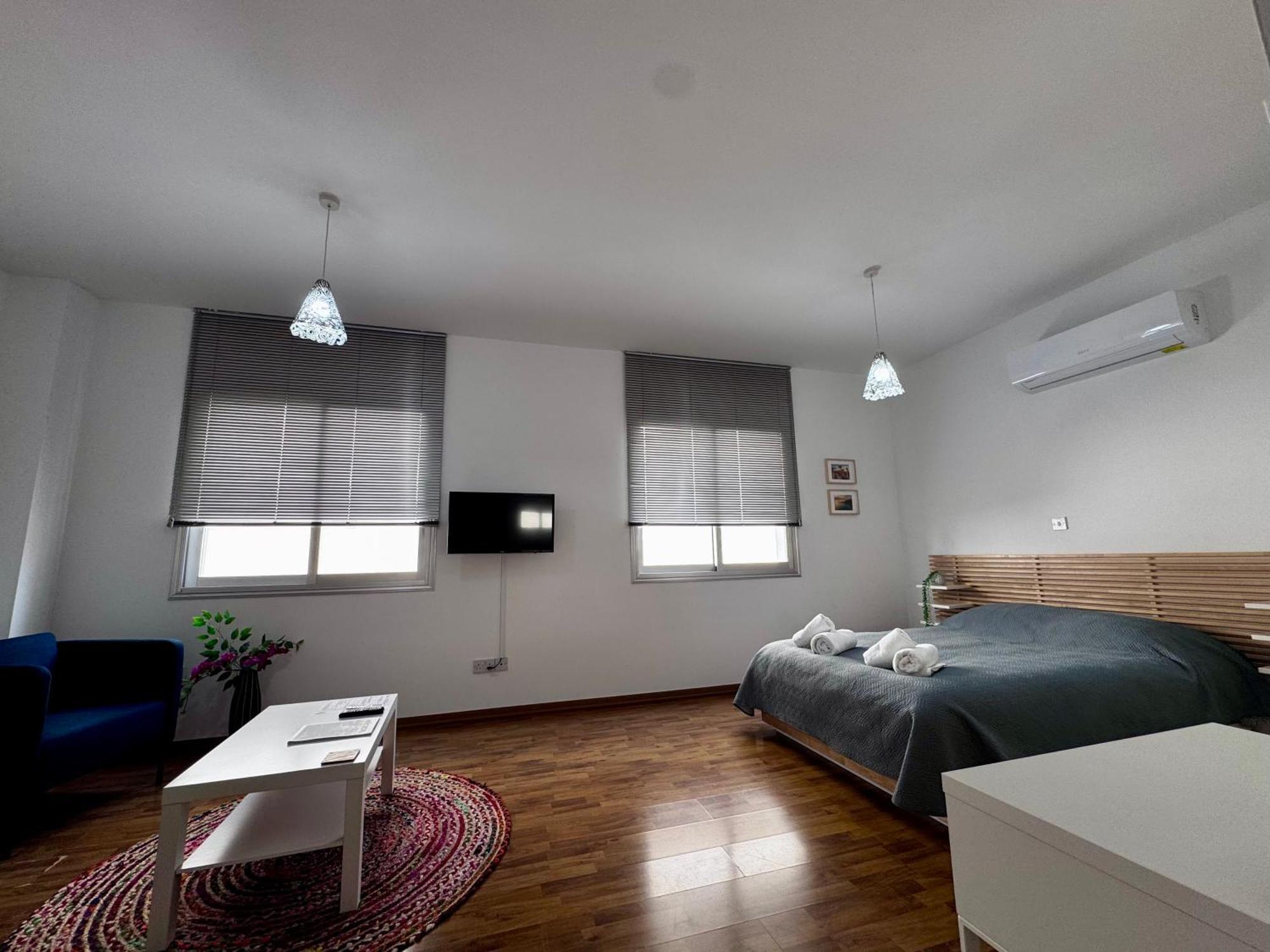 Lovely Studio Apartment In Pafos 外观 照片